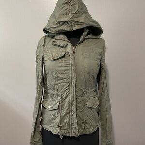 Women's Hooded Jacket in Olive Green